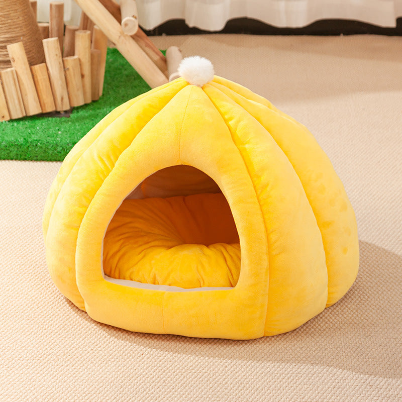 JMT-346186 Warm Pumpkin-Shaped Closed Cat Litter Box with High Elastic PP Cotton Bedding for Cozy Winter Comfort
