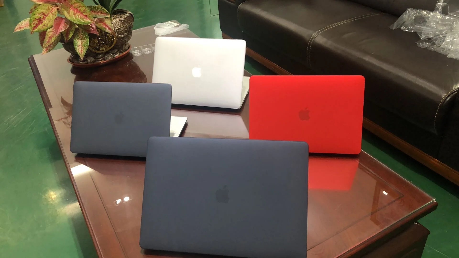 JMT-353610 Slim Matte Hard Shell Case for MacBook Pro 16 Inch, Model A2141
