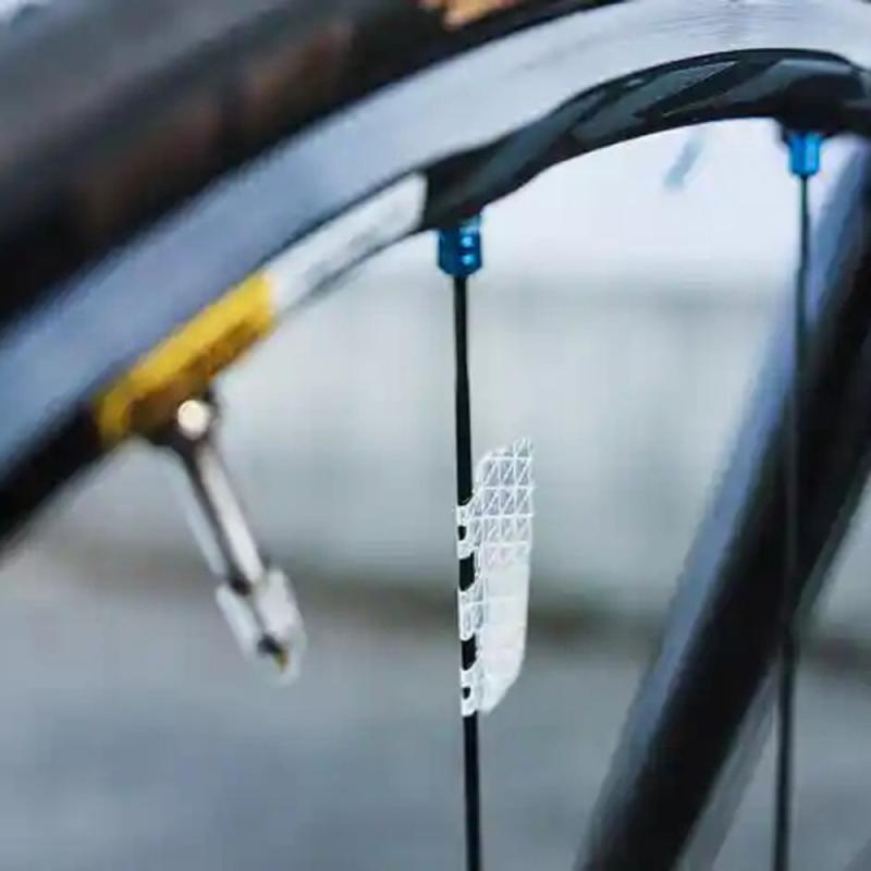 JMT-359306 Reflective Bicycle Spoke Clips for Enhanced Safety on Wheels