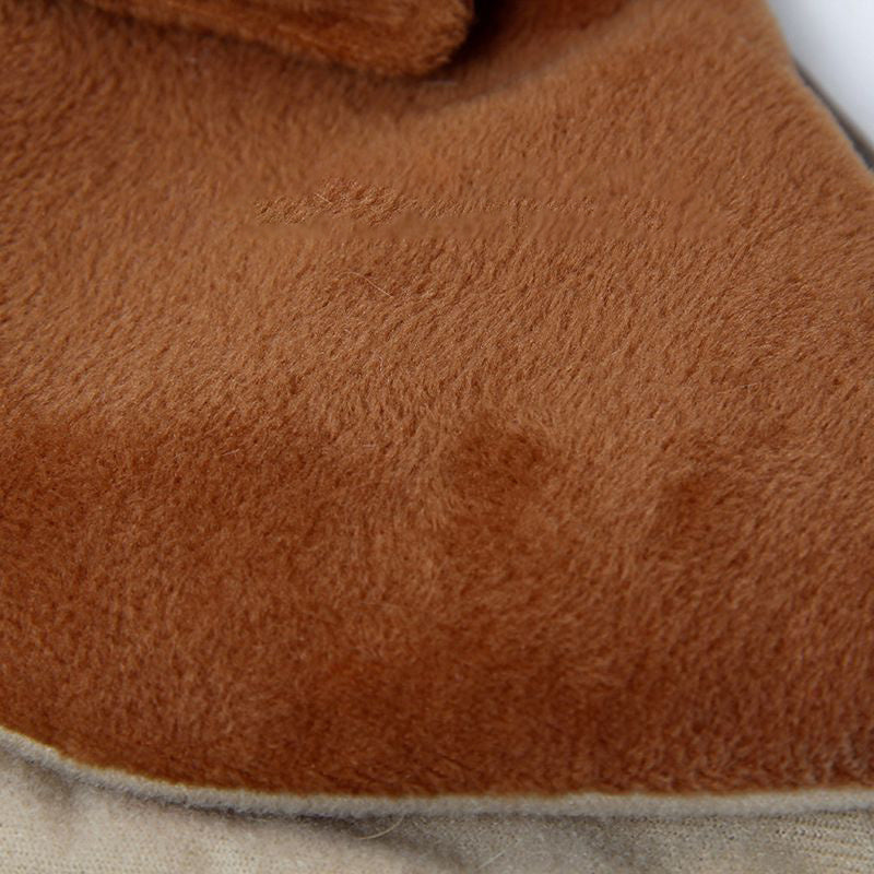 JMT-380618 Pet Cold-Proof Adjustable Cloak Shawl for Cats - Comfortable and Stylish Winter Coat