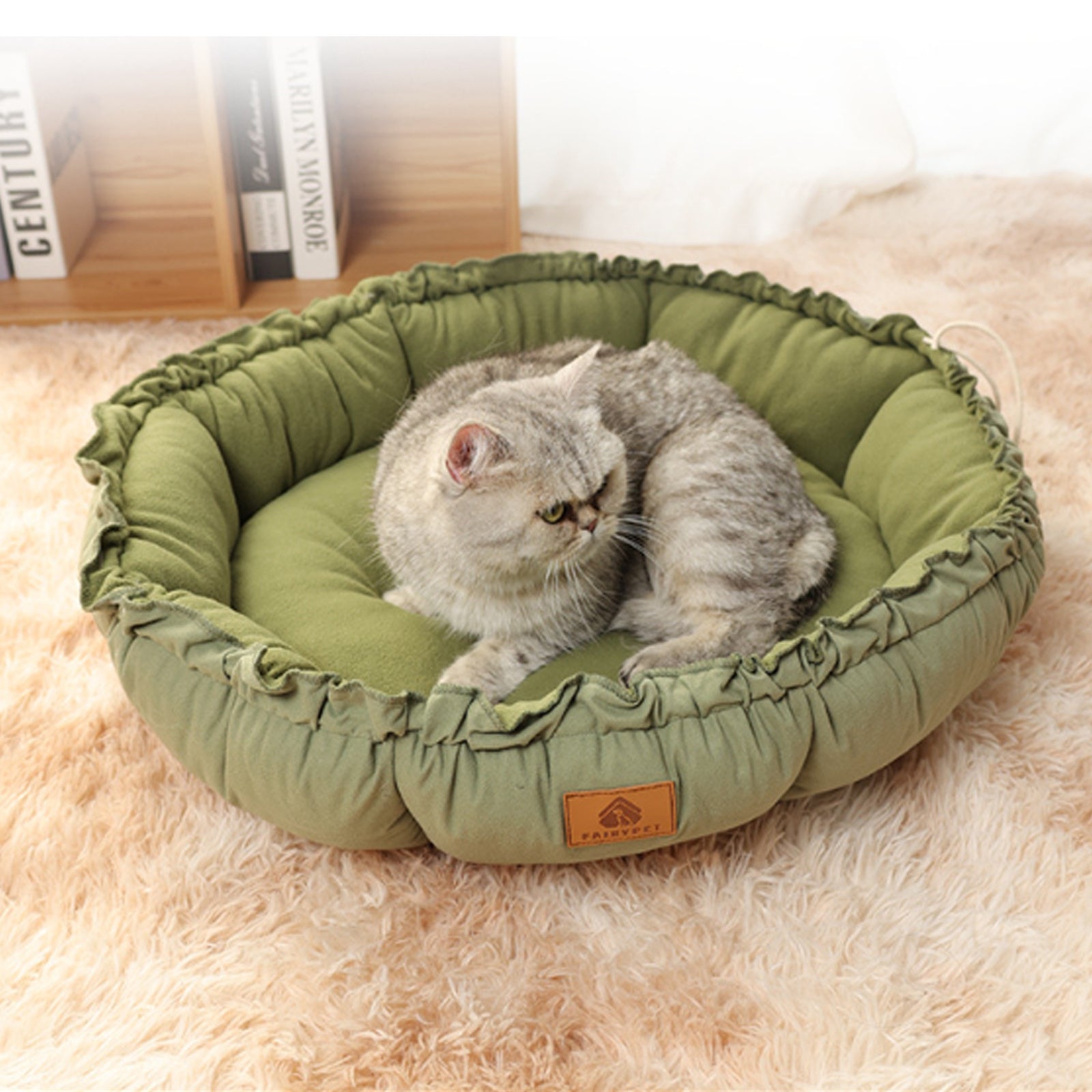 JMT-399370 Reversible Dual-Use Donut Cat Bed for Indoor Cats and Kittens