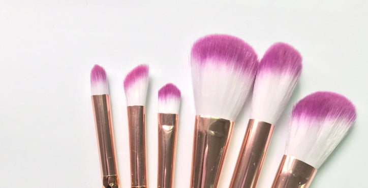 JMT-419594 6-Piece Fish Scale Honeycomb Makeup Brush Set with Nylon Bristles and Portable Plastic Handles