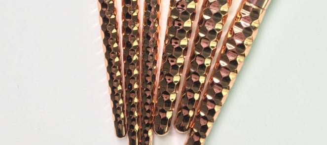 JMT-419594 6-Piece Fish Scale Honeycomb Makeup Brush Set with Nylon Bristles and Portable Plastic Handles