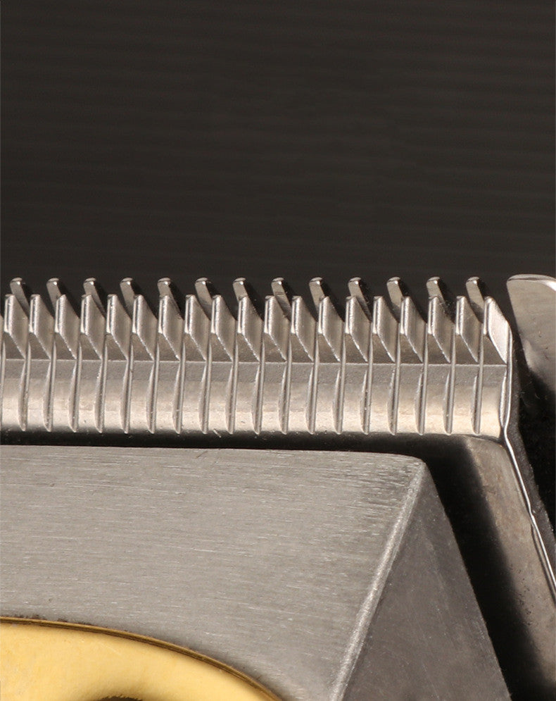 JMT-424906 Stainless Steel Electric Hair Clipper with USB Charging, 2200mAh Battery, Fine Adjustment Options, and Multiple Combs