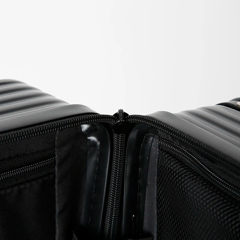 JMT-433866 18-Inch Lightweight Travel Suitcase with Laptop Compartment and Smooth-Glide Wheels