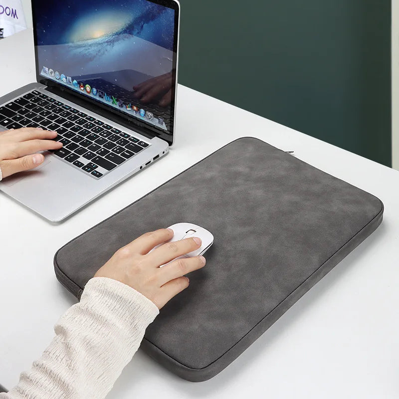 JMT-438410 Custom Logo Luxury PU Leather Waterproof Laptop Sleeve for Men and Women