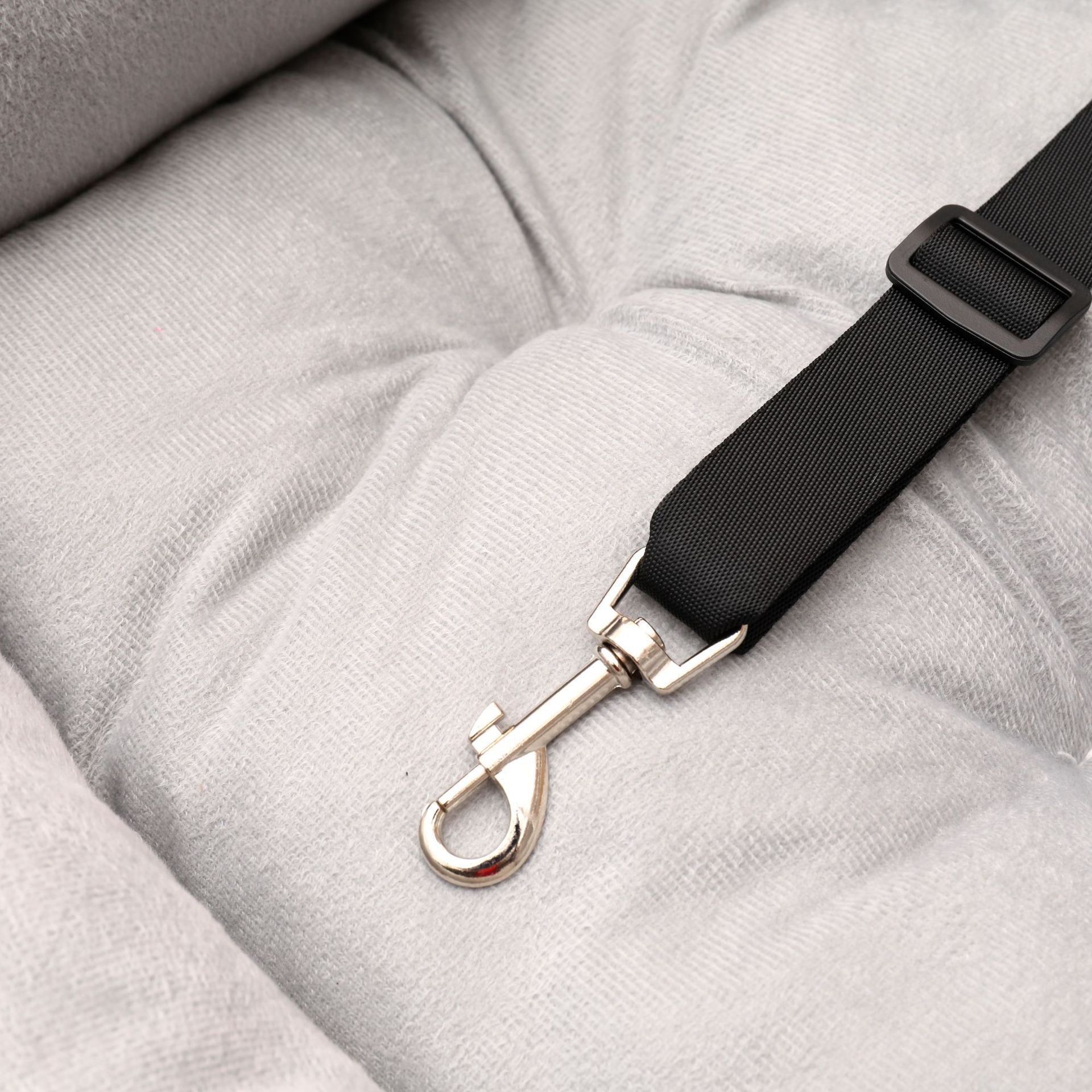 JMT-444682 Co-Driving Pet Bed: Comfortable Doghouse Sofa for Cars and Home