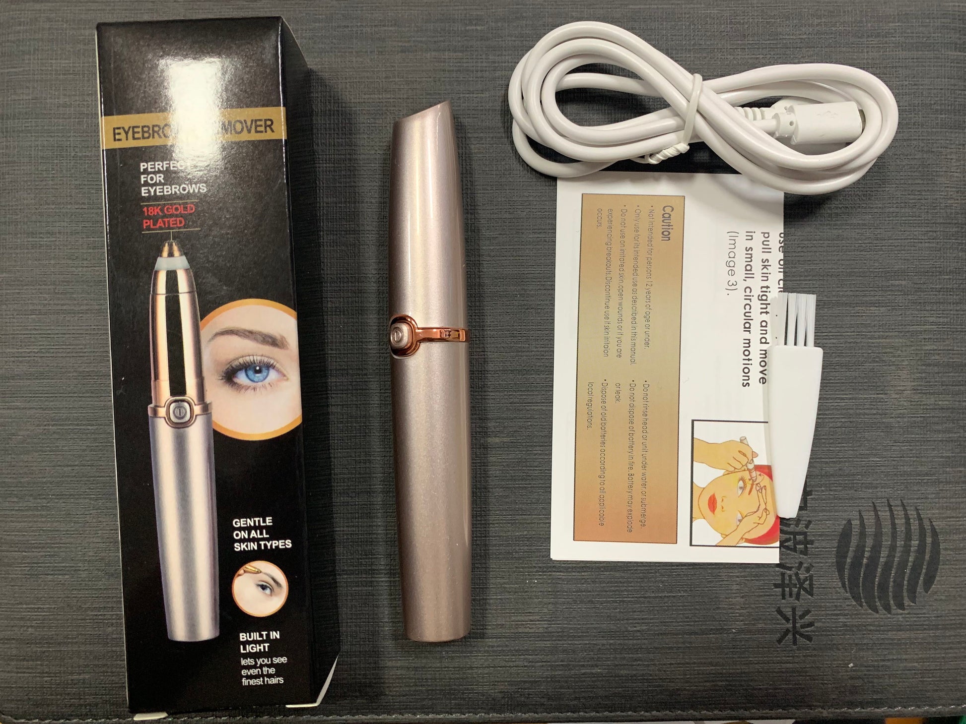 JMT-446730 Portable Electric Eyebrow Repairer with Washable Cutter Head and Stylish Design