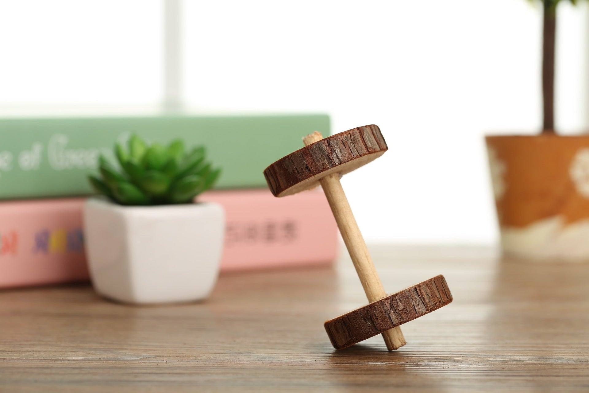 JMT-457994 Natural Wooden Toy for Small Pets - Ideal for Hamsters, Birds, Cats, Dogs, and Rabbits