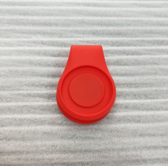 JMT-472202 Silicone Hat Clip with Ball Marker Holder for Golf Accessories