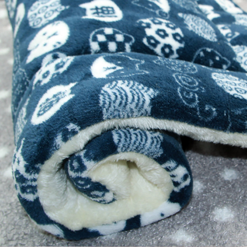 JMT-472330 Reversible Soft Coral Velvet Pet Bed Mat for Dogs and Cats - Washable Crate Pad with Non-Slip Backing