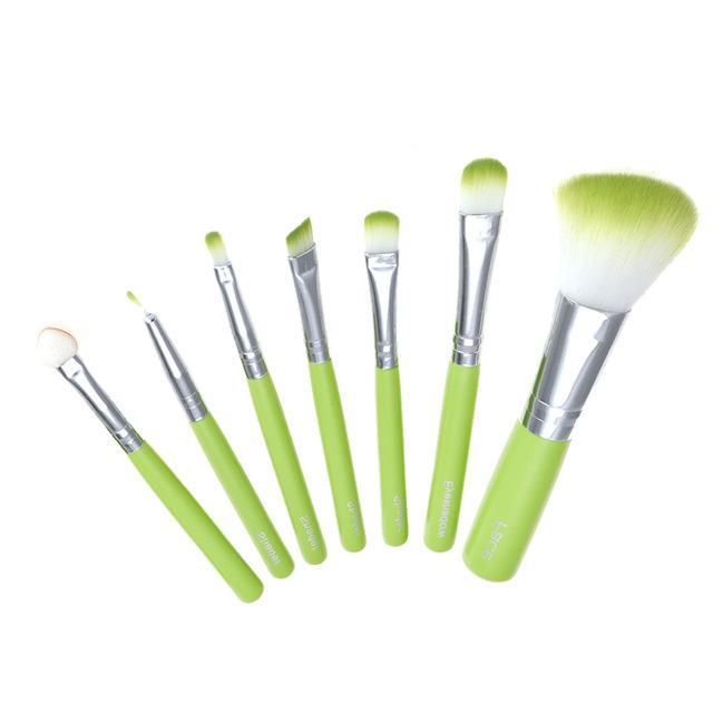 JMT-490890 7-Piece Makeup Brush Set with Wooden Handles and Corrugated Nylon Wool Bristles