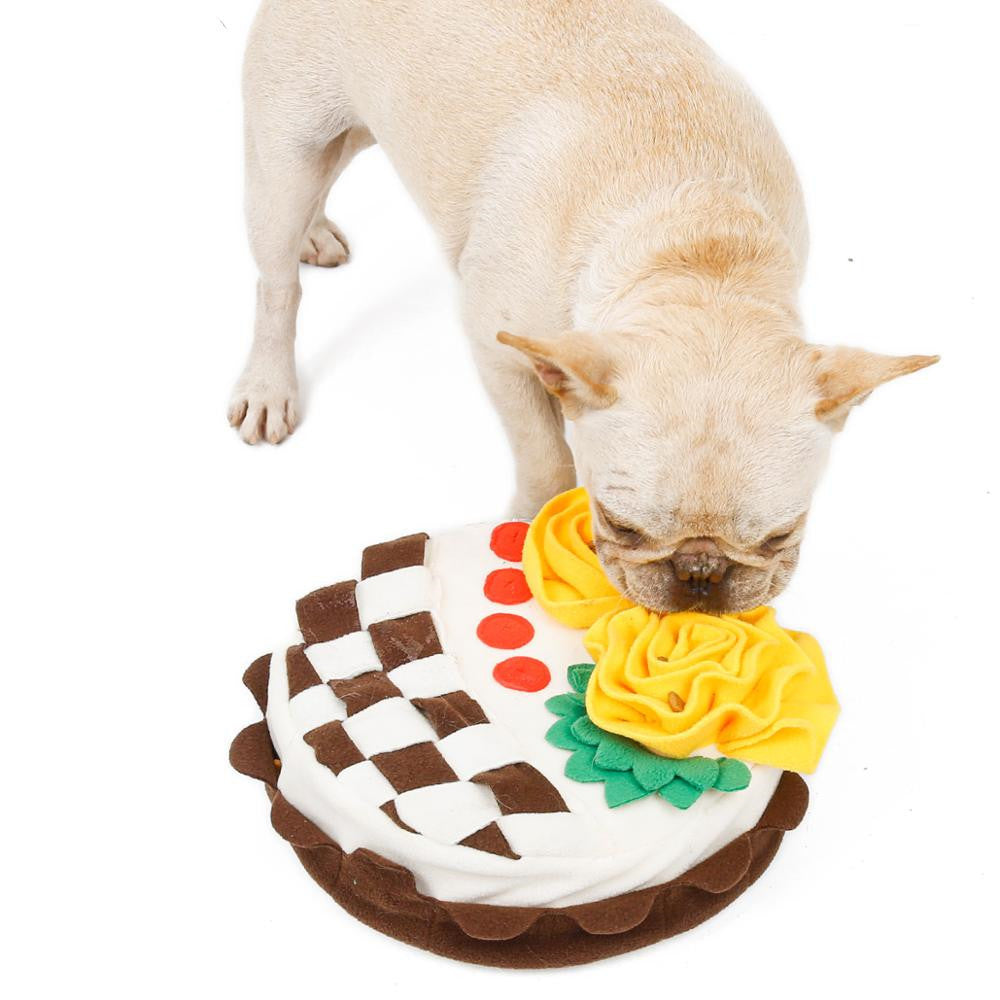 JMT-496202 Interactive Dog Birthday Cake Sniffing Pad with Suction Cup Base, Soft Polar Fleece and Washable Design
