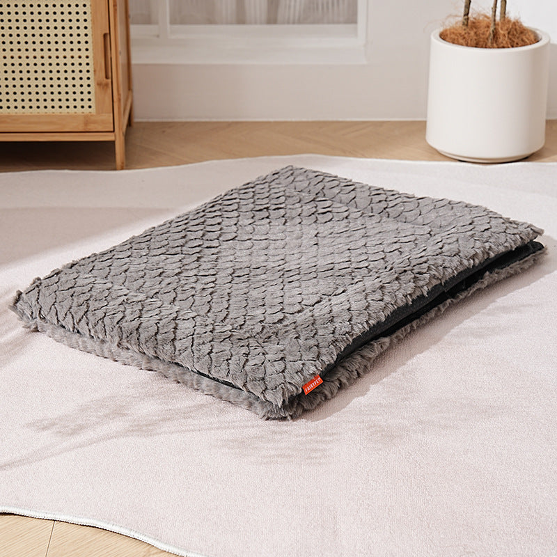 JMT-499978 Soft Wool Dog Cushion with Fish Scale Pattern - Cozy Sleeping Pad for Cats and Dogs in Autumn and Winter