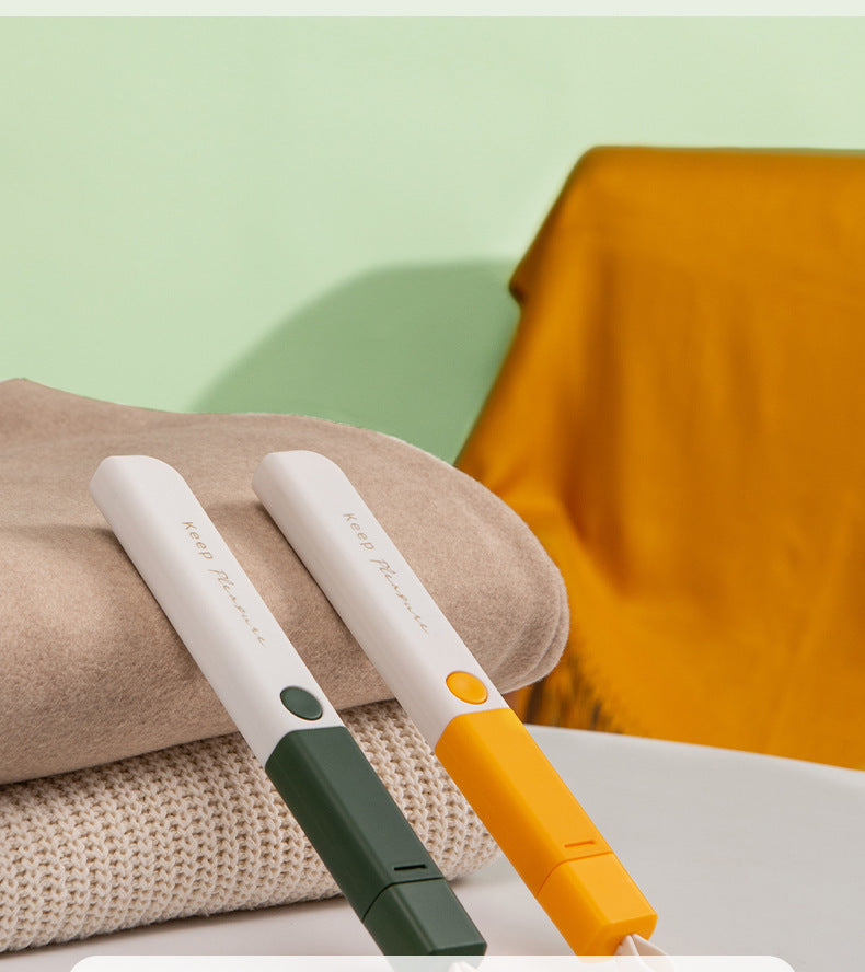 JMT-503050 Electrostatic Clothes Hair Removal Brush with Long Handle for Pet Hair and Lint Removal