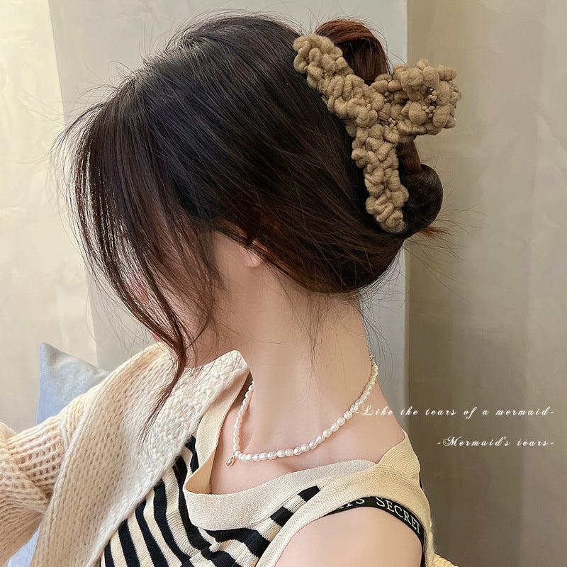 JMT-503498 Cozy Wool Hair Clip for Effortless Back Head Curls - 13cm Diameter