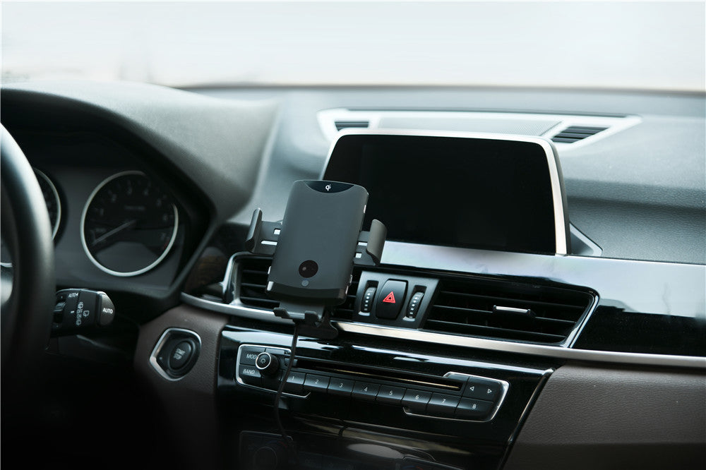 JMT-504970 Automatic Wireless Car Charger with Type-C Interface and Instruction Function