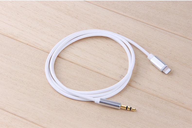 JMT-513354 Apple-Compatible Lightning to 3.5mm AUX Audio Cable for iPhone 7 and Vehicles