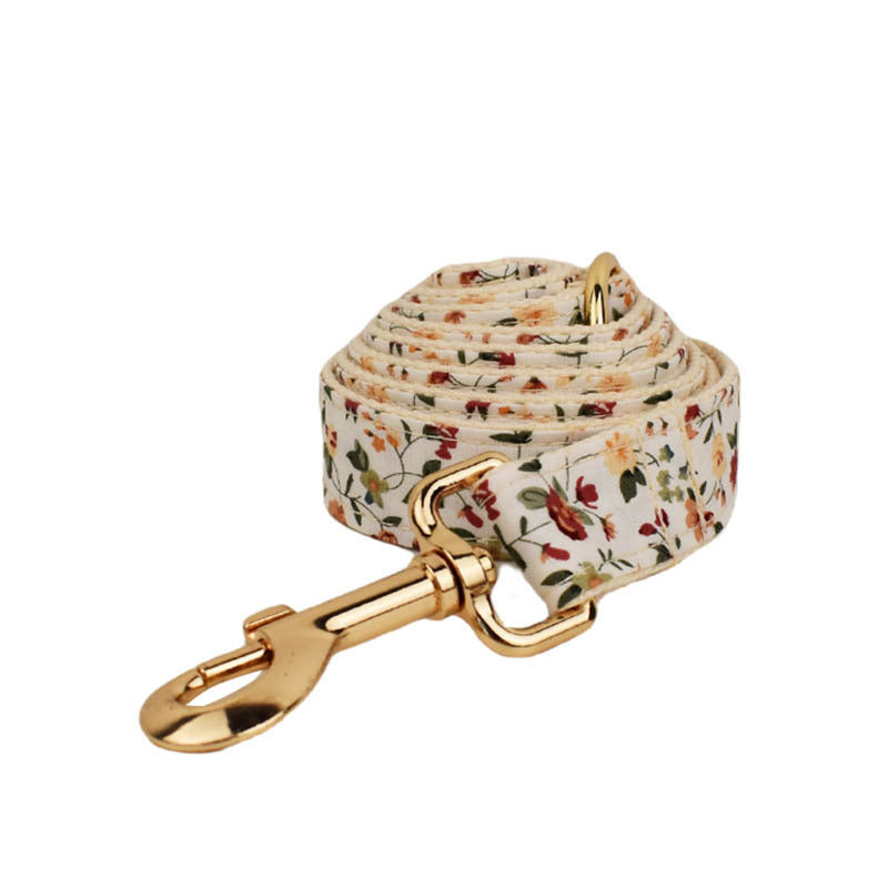 JMT-529162 Small White Flower Dog Collar and Leash Set with Bow and Vest - Five-Piece Accessory Collection