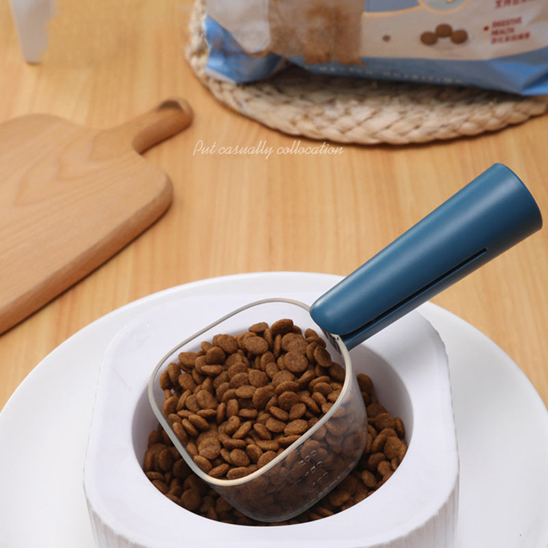 JMT-551562 Transparent Pet Food Spoon with Measuring Scale for Dogs and Cats