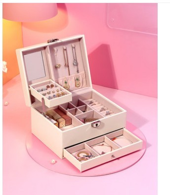 JMT-562186 European Style Large-Capacity Jewelry and Cosmetic Storage Box with Organizer Features
