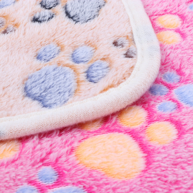 JMT-566666 Cozy Coral Fleece Dog Blanket - Soft and Warm for Autumn & Winter