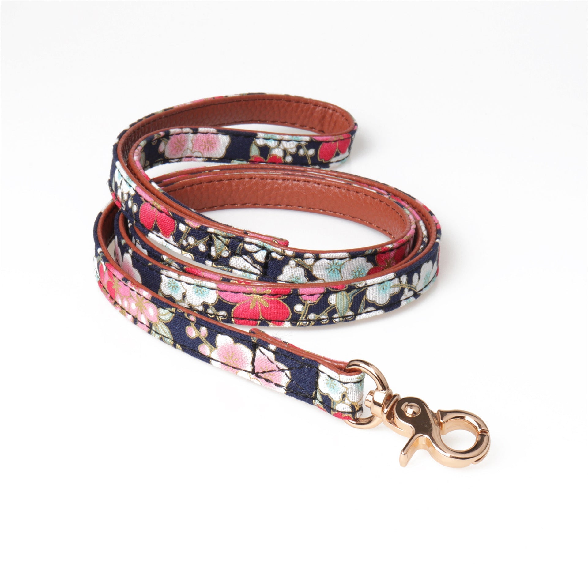 JMT-575754 Japanese Style Princess Dog Collar and Leash Set in PU Material