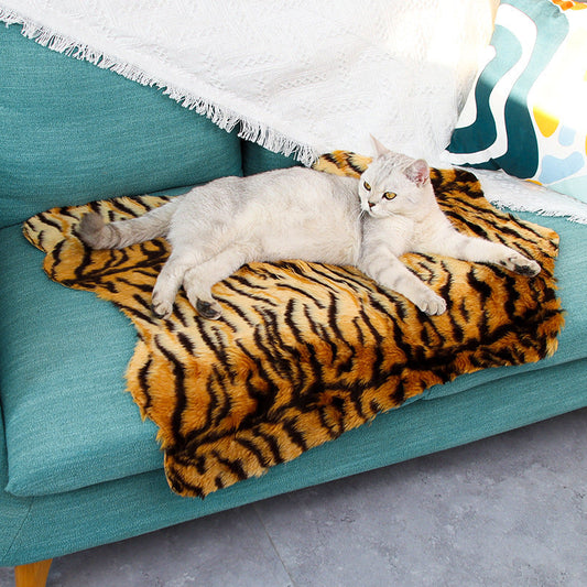 JMT-582474 Cozy Cat Mat for Dogs – Plush Sleeping Cushion in Tiger and Black Fox Patterns