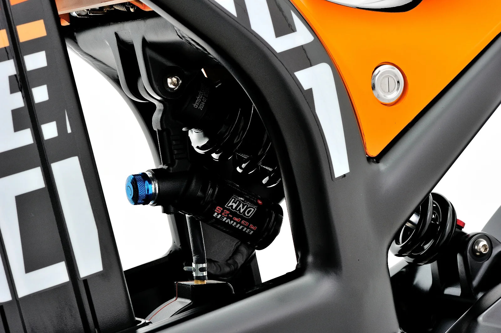 JMT-586378 72V Electric Off-Road Dirt Bike for Adventurous Riders , Top Speed 27.9 mph