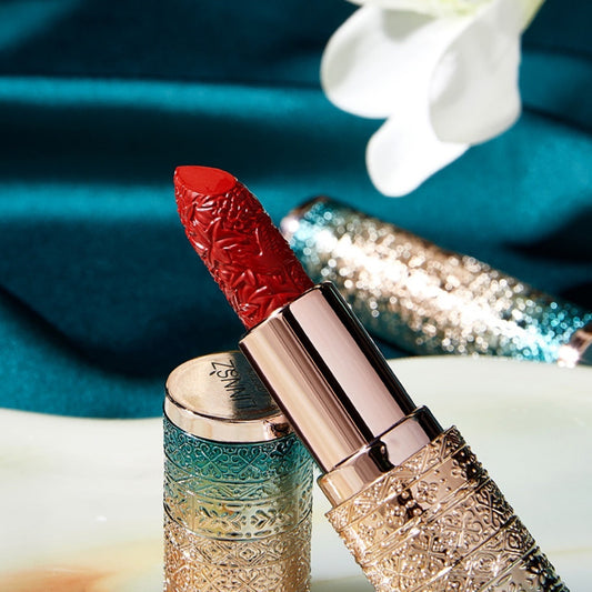 JMT-596938 Velvet Matte Carved Lipstick in Retro Red, Rotten Tomato, Brick Red Caramel, Red Pear - Long-lasting Formula