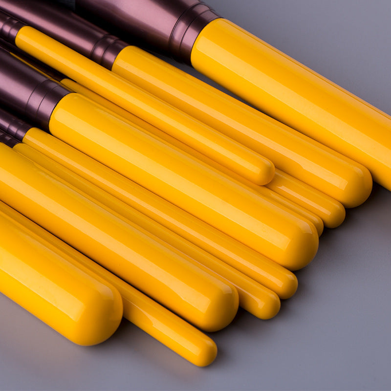 JMT-616202 11-Piece Yellow Duck Makeup Brush Set with Wooden Handles and Soft Bristles