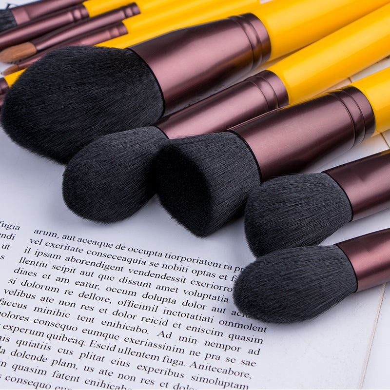 JMT-616202 11-Piece Yellow Duck Makeup Brush Set with Wooden Handles and Soft Bristles