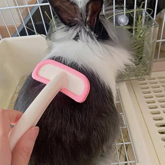 JMT-634122 Small Pet Grooming Comb – Silicone Trimmer Brush for Rabbits, Guinea Pigs, and Chinchillas