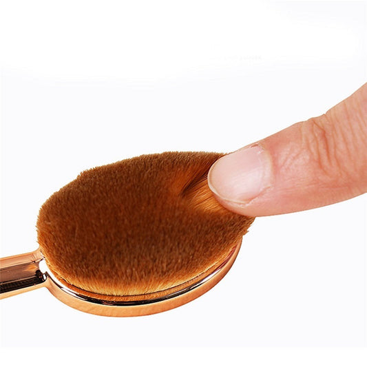 JMT-634314 Toothbrush Style Foundation Brush with Man-Made Fiber Bristles and Portable Plastic Handle