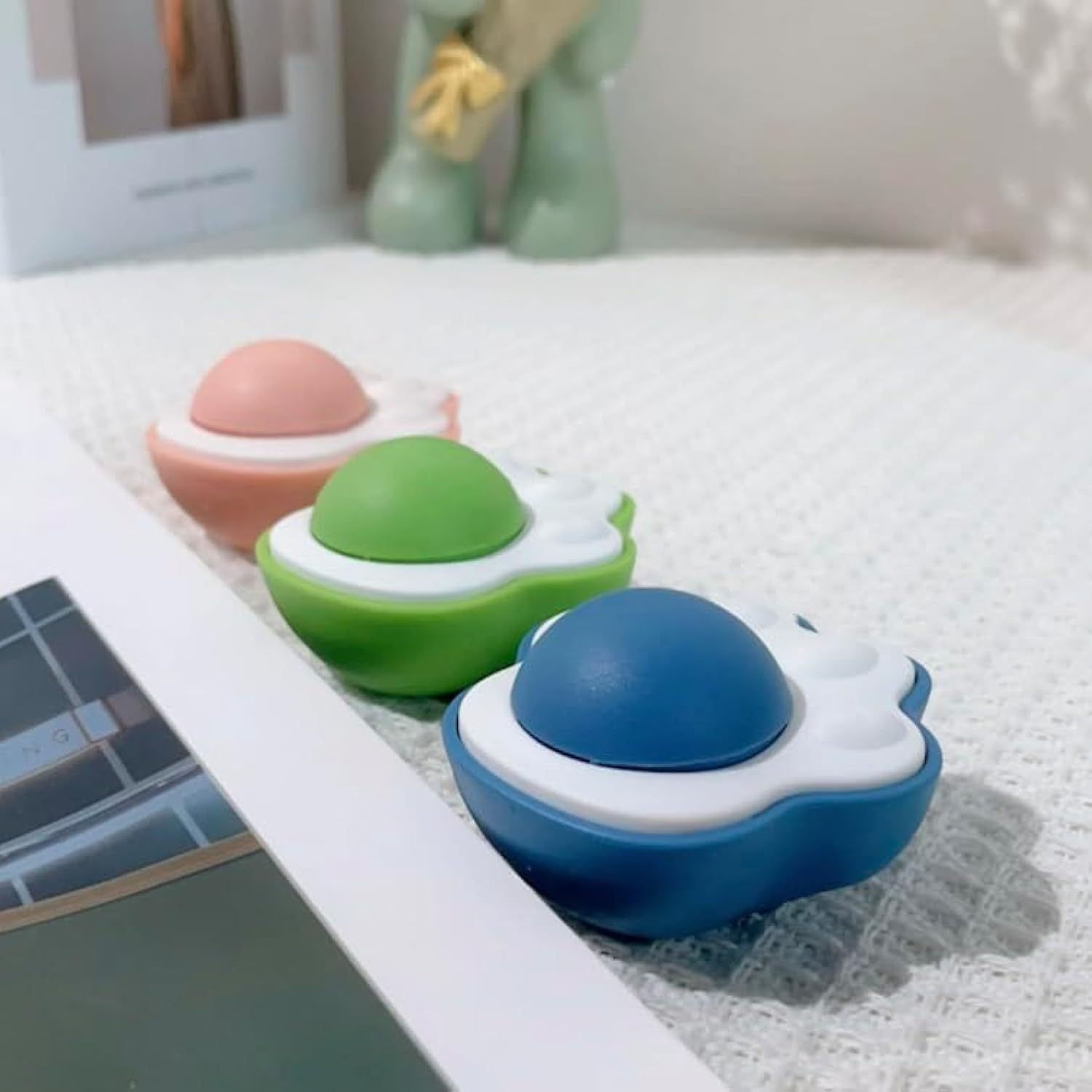 JMT-635018 Catnip Balls for Cats - Edible Dental Chew Toys for Healthy Teeth and Interactive Play