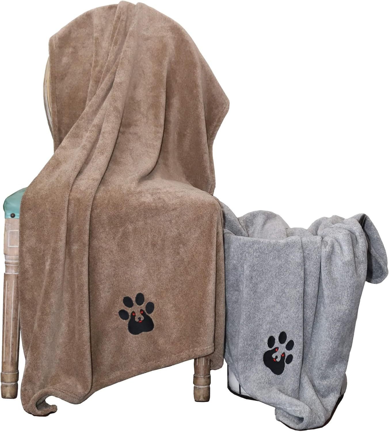 JMT-642570 Super Absorbent Microfiber Bath Towel for Dogs and Cats - Fast-Drying, Soft, and Ideal for Travelling and Grooming