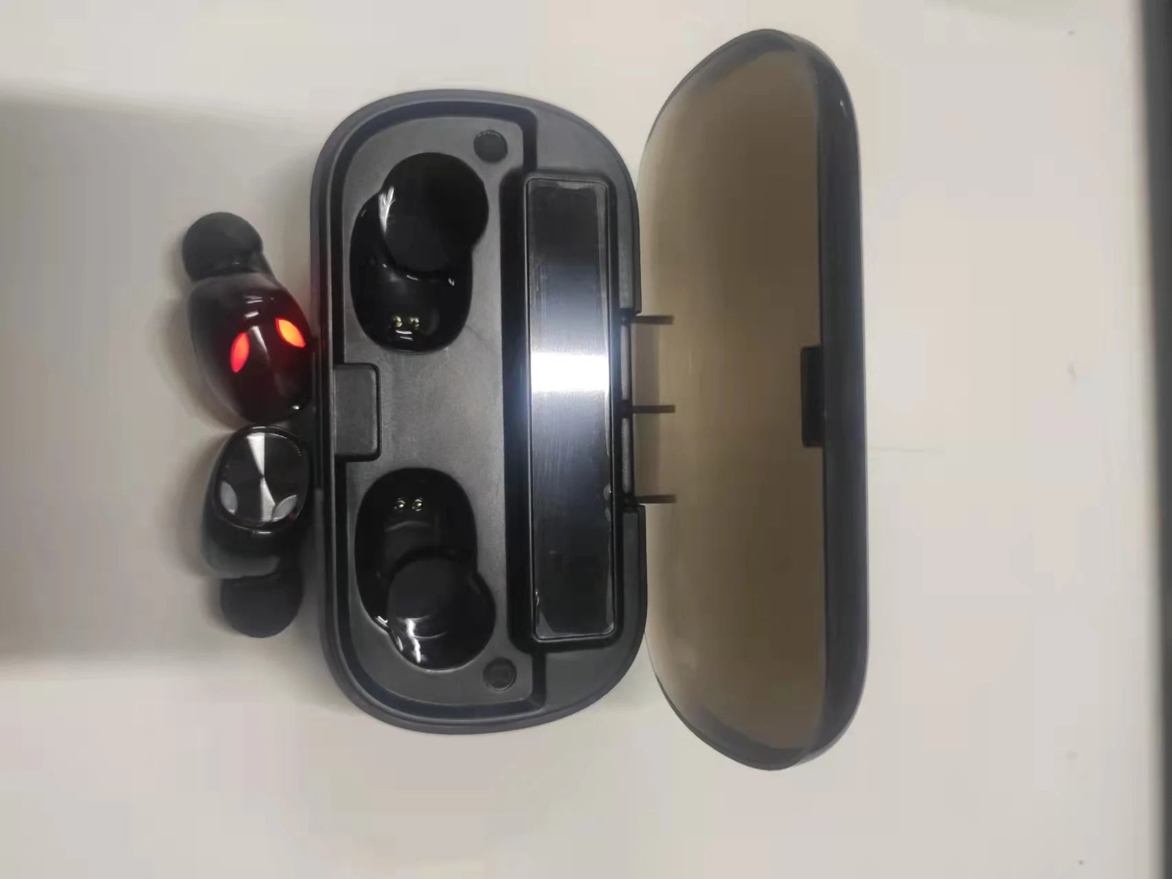 JMT-646730 X8 Touch Screen Wireless Earbuds with Stereo HIFI Sound for Gaming and Music