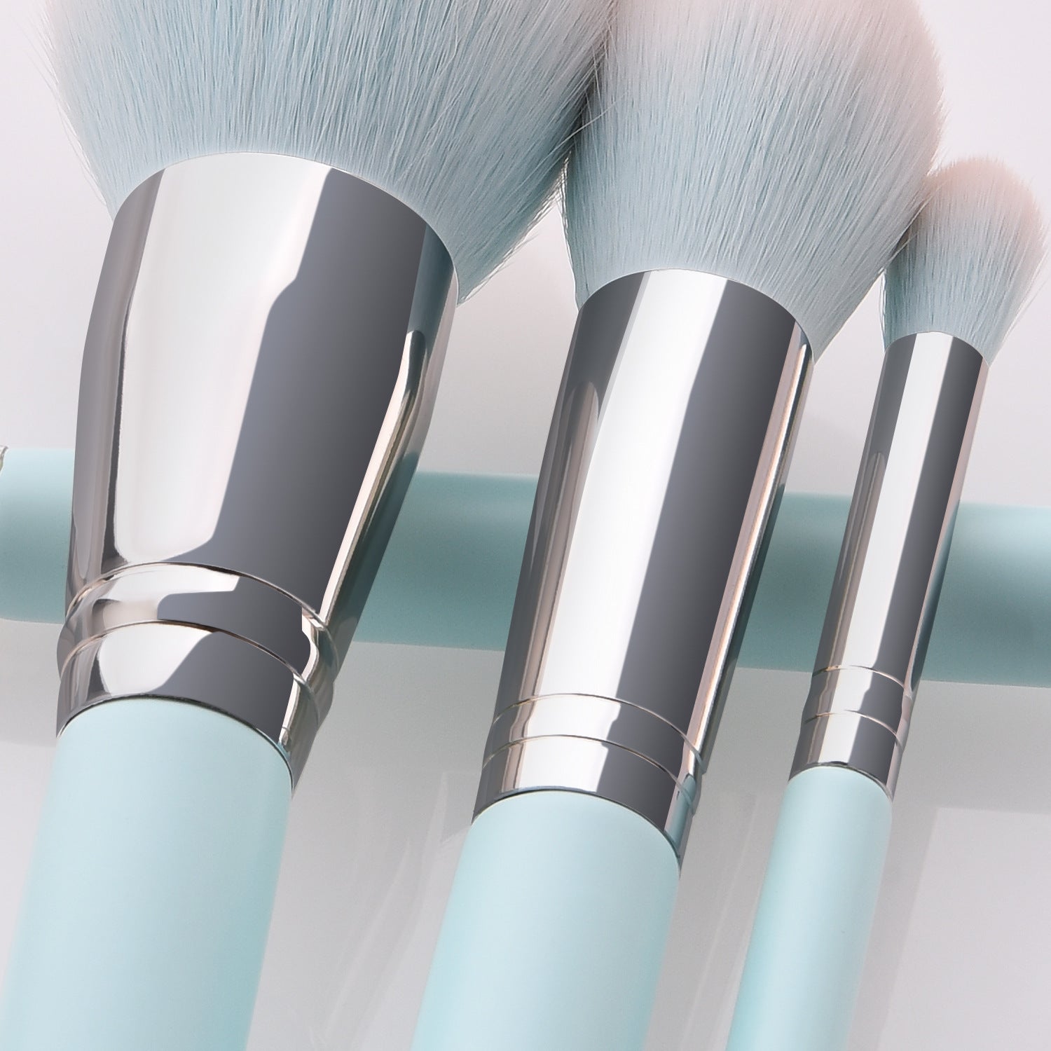 JMT-653578 Light Blue Nylon Bristle Makeup Brush Set with Wooden Handles - 12 Pieces