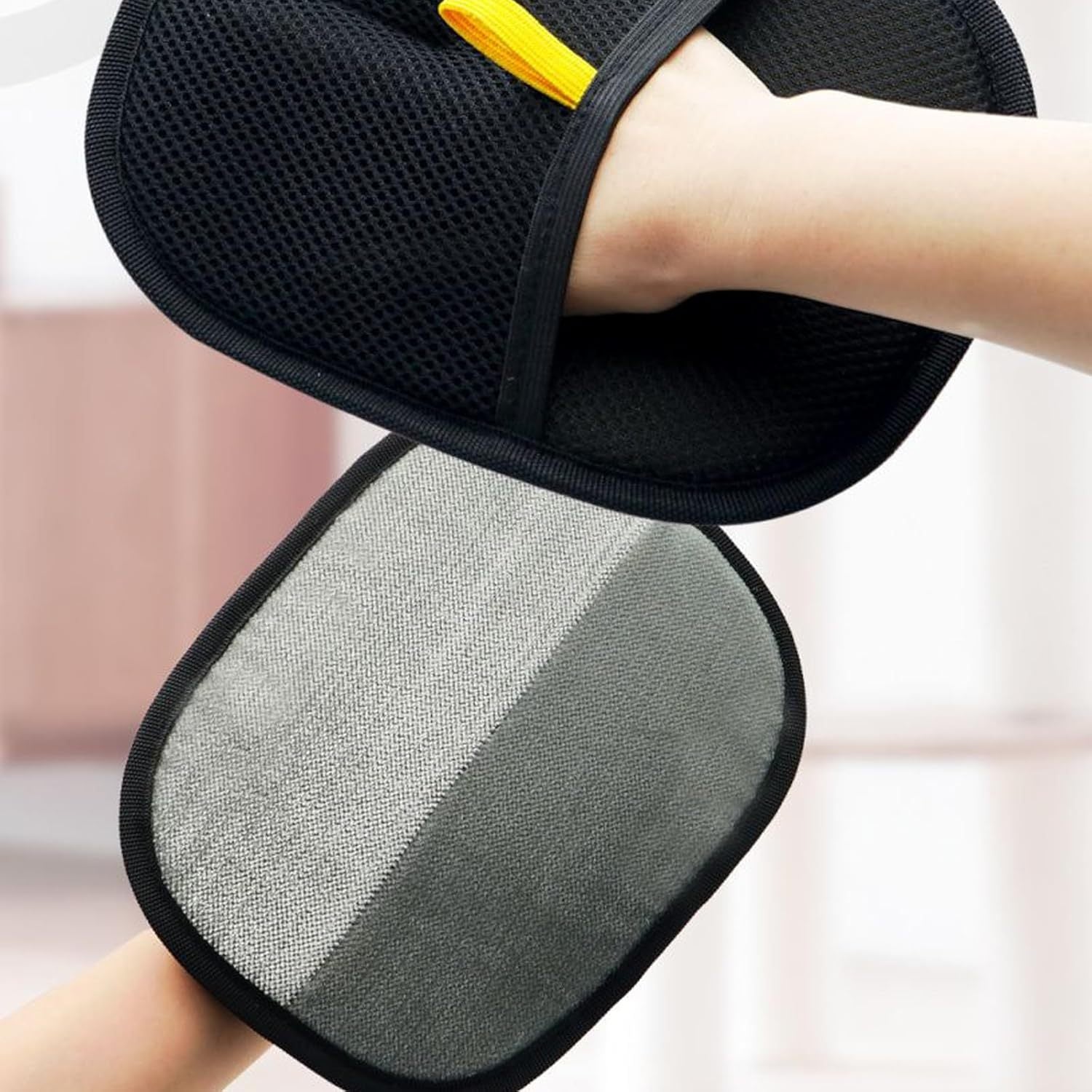 JMT-654538 Dual-Sided Pet Hair Removal Gloves with Electrostatic Bristles for Effective Fur Cleaning