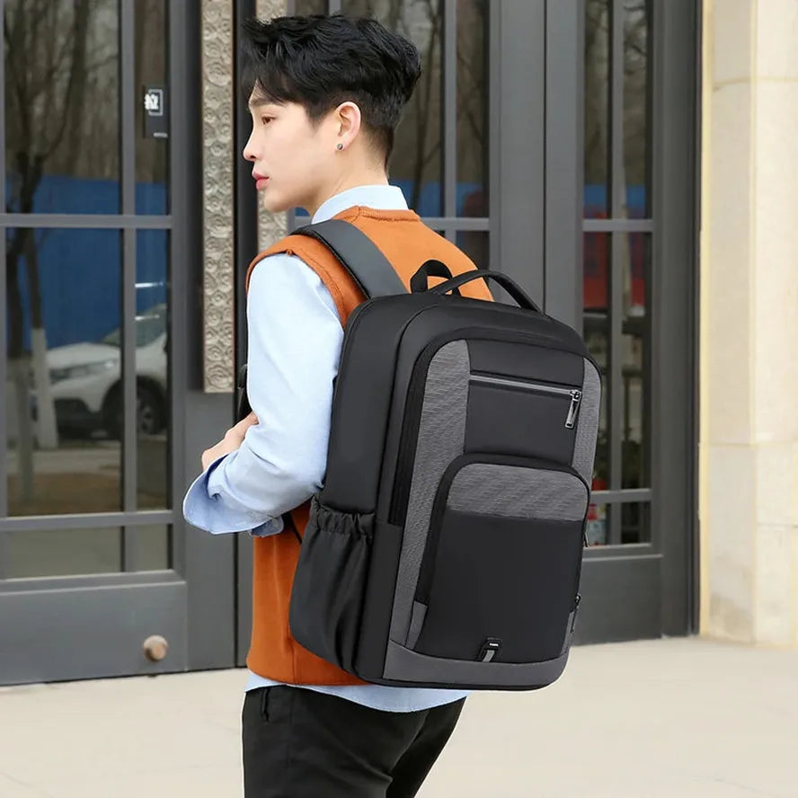 JMT-654858 Custom Logo Travelling Backpack for Sports, Hiking, and School Use