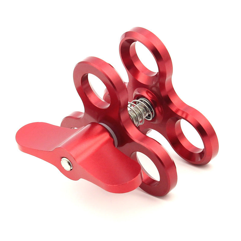JMT-668810 Three-Hole Butterfly Clip for Diving Photography, Compatible with GOPRO and Other Action Cameras, Aluminum Alloy, 55*55*62mm, Available in Red, Blue, Black