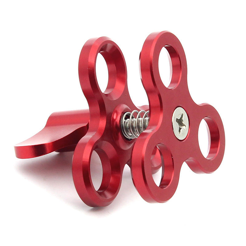 JMT-668810 Three-Hole Butterfly Clip for Diving Photography, Compatible with GOPRO and Other Action Cameras, Aluminum Alloy, 55*55*62mm, Available in Red, Blue, Black