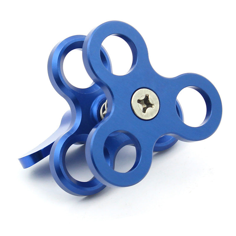 JMT-668810 Three-Hole Butterfly Clip for Diving Photography, Compatible with GOPRO and Other Action Cameras, Aluminum Alloy, 55*55*62mm, Available in Red, Blue, Black