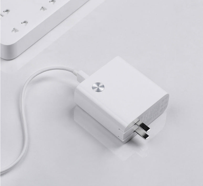 JMT-671946 5000mAh Dual-Function Power Bank with Multi-U Port Output, White