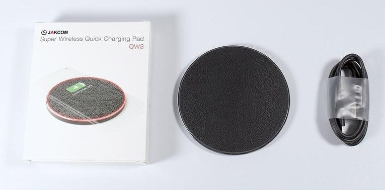 JMT-676554 Wireless Digital Charger for Mobile Phones, Earphones, and Other Devices - USB Interface, Ni-MH Battery