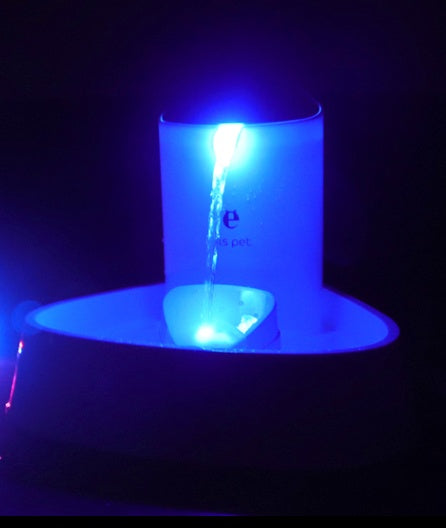 JMT-686090 Automatic Pet Water Dispenser with Quadruple Filtration and Adjustable Flow for Dogs and Cats – 1.8L Capacity