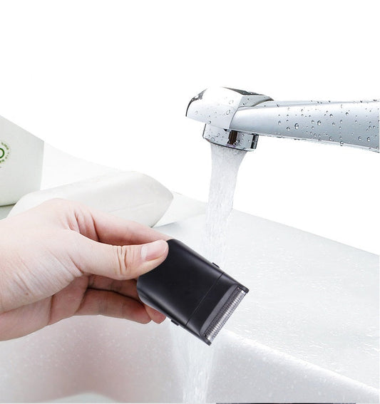 JMT-690762 Rechargeable Electric Shaver with Barber Scissors - 5W Power, 60 Minutes Use Time