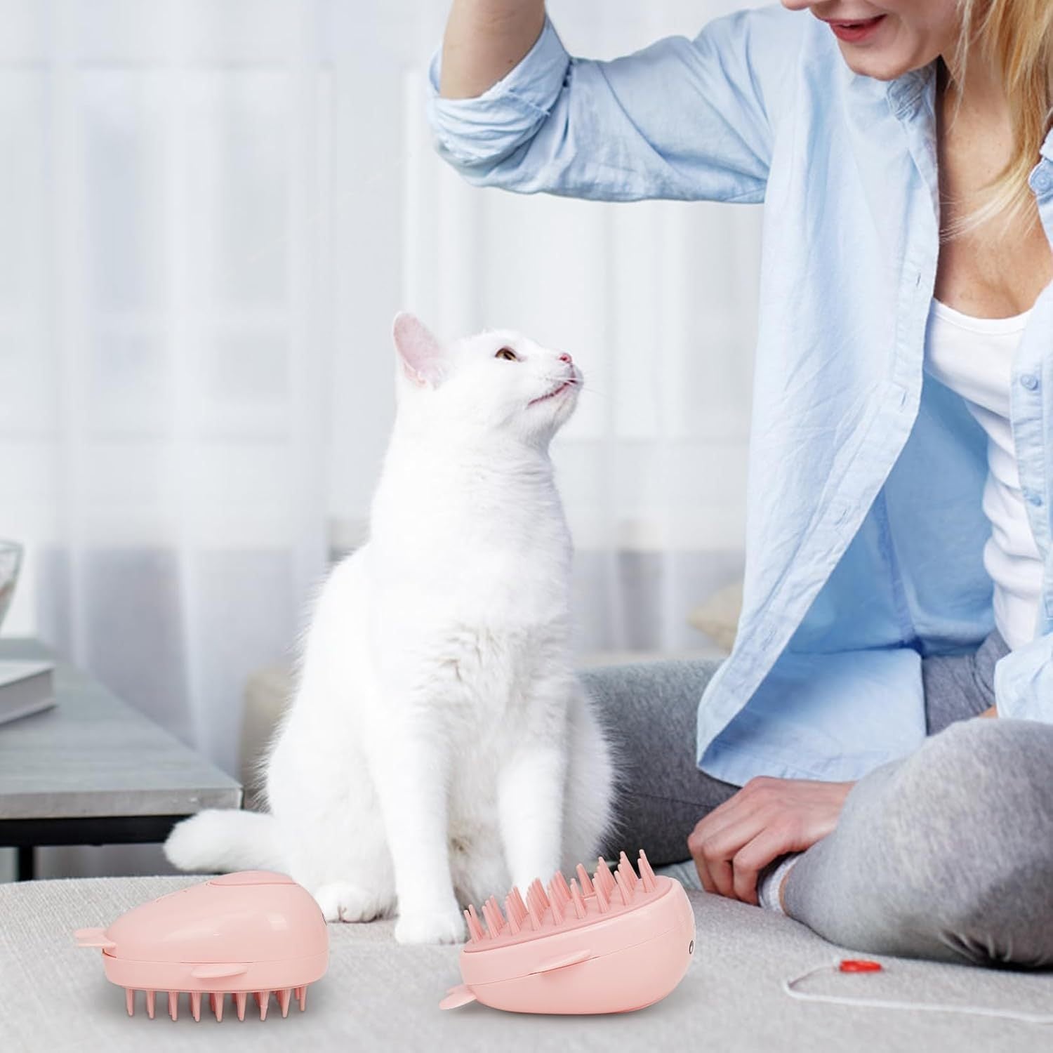 JMT-700554 3-in-1 Rechargeable Steamy Pet Brush for Cats and Dogs - Self-Cleaning Grooming Tool with Massage Function and Pet Hair Removal