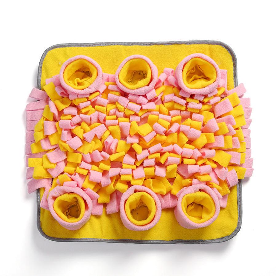 JMT-713226 Pet Sniffing Pad for Dogs - Interactive Feeding Mat for Stimulating Mental and Physical Activity, Machine Washable, Made of Durable Polar Fleece, Available in Green, Blue, Yellow