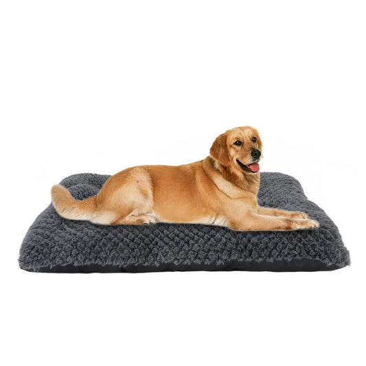 JMT-714698 Non-Slip Short-Haired Pineapple Wool Doghouse with Cozy Pet Pad - Multiple Colors Available